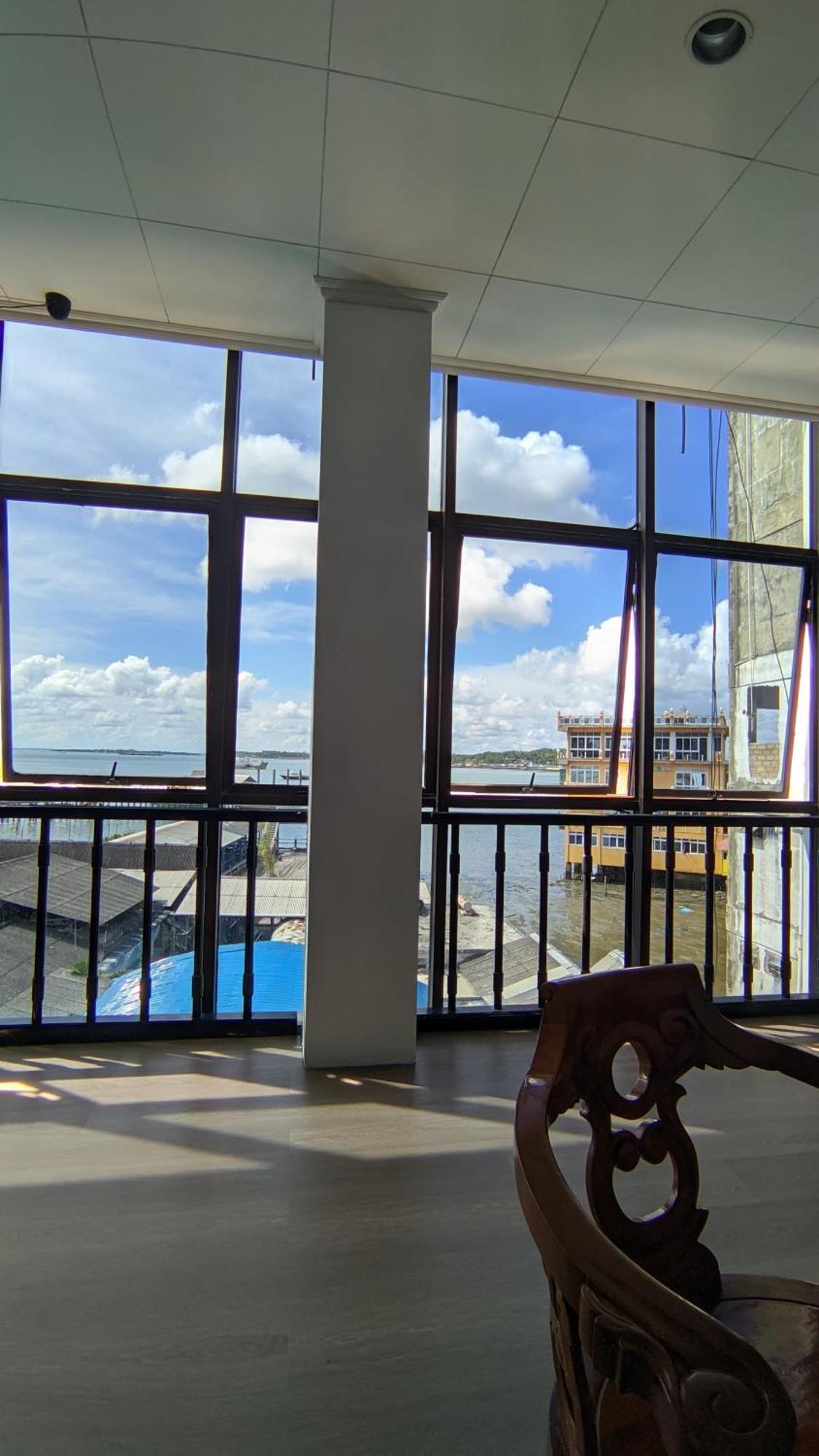 Melin Hotel Tanjungpinang Екстер'єр фото